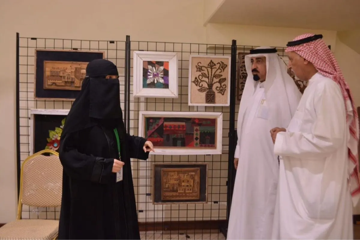 300 زائر يتفاعلون مع «عيش صح» في مشروع الرامس بالعوامية