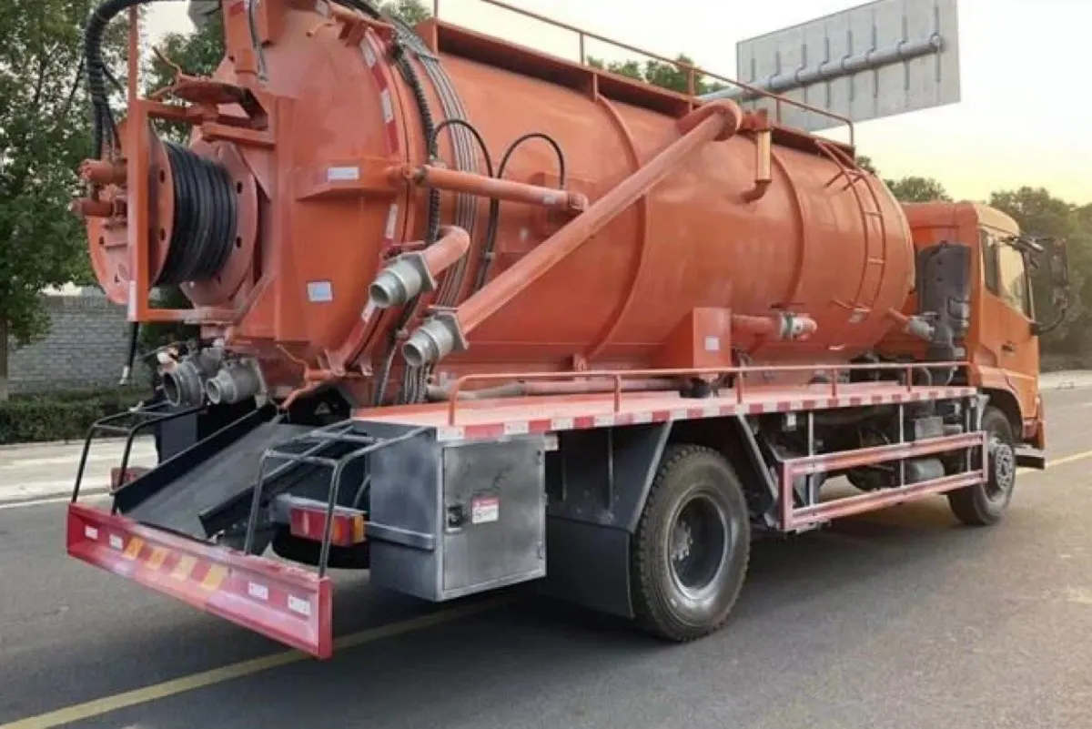 إهمال محابس الصهاريج «خطر قاتل».. و«المرور» يحذر