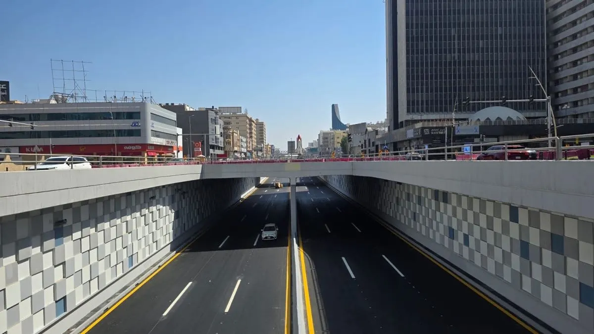 بعد انتهاء الصيانة.. إعادة فتح نفق الملك فهد بالخبر فجراً