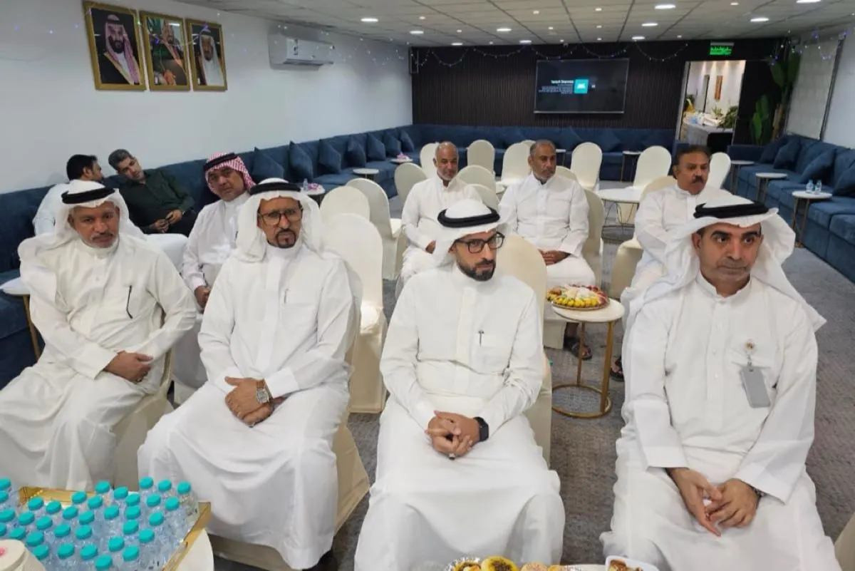 دورات تدريبية ومستلزمات مستوردة لنحالي الشرقية.. قريبًا