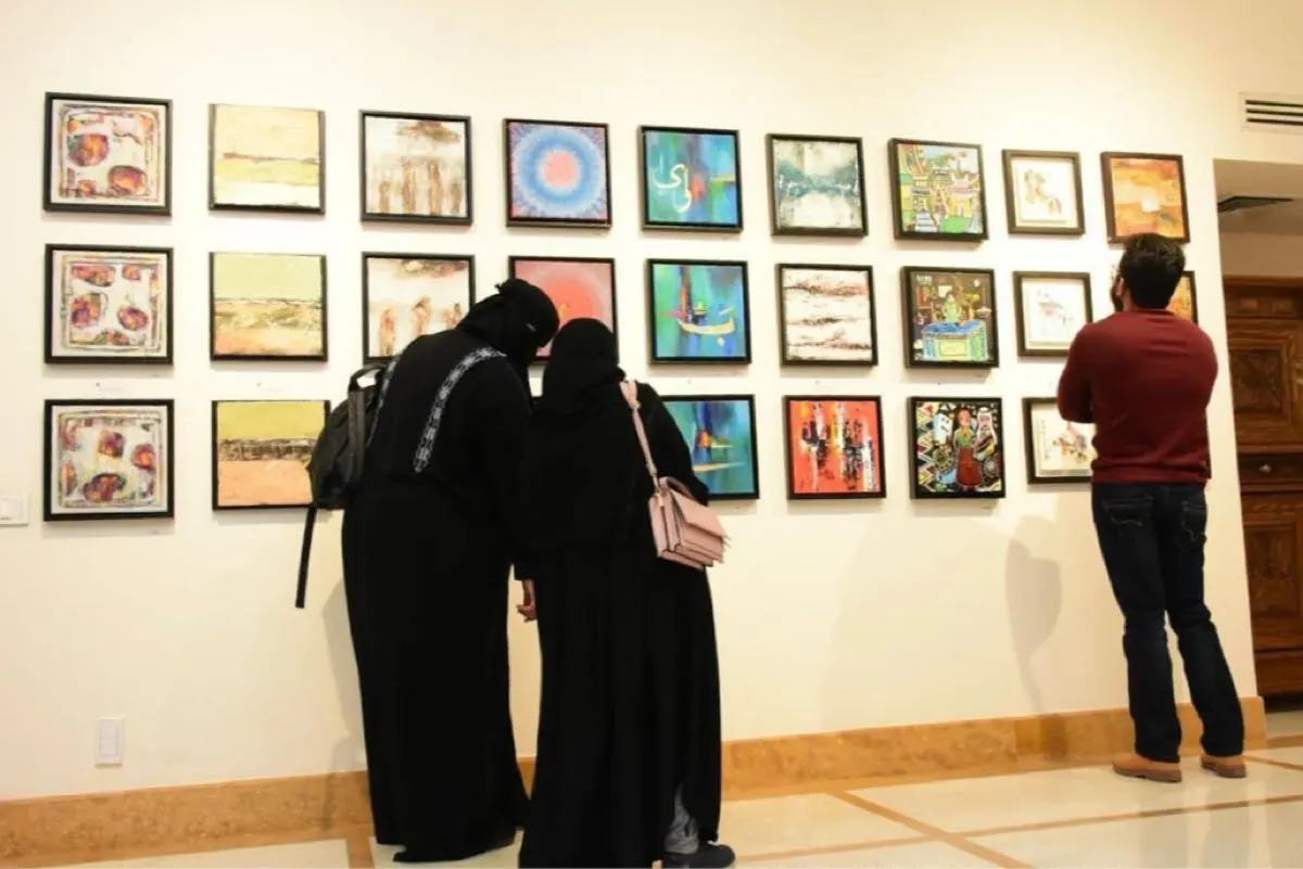 سر اللوحات الصغيرة التي جمعت مبدعي 25 مدينة سعودية بالدمام