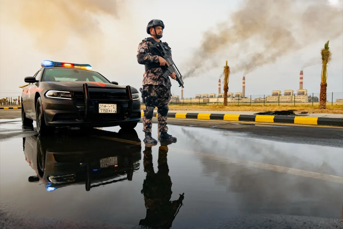 حظر التصوير وربط إلزامي للعمليات.. أبرز ملامح نظام أمن المنشآت
