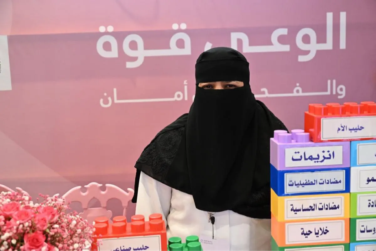 متى يجب على الأم المصابة بالسرطان التوقف عن الرضاعة فوراً؟