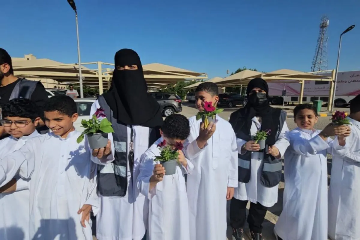 ”رسالة إلى أمي“.. ما القصة وراء مبادرة ”النبتة الوردية“ في صفوى؟