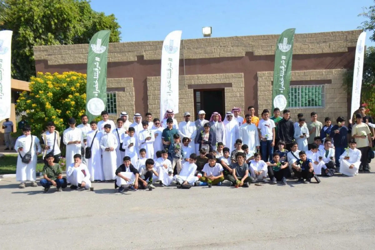 90 طالباً في مهمة بيئية بالجش.. ما القصة؟