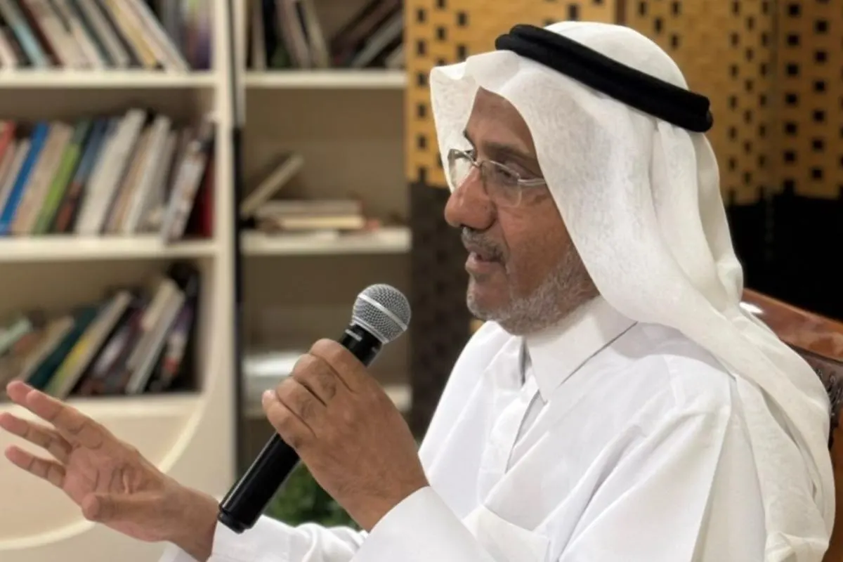 الباحث الحسن يتهم الكتّاب: تعقيدكم للغة هو ما نّفر الشباب من القراءة