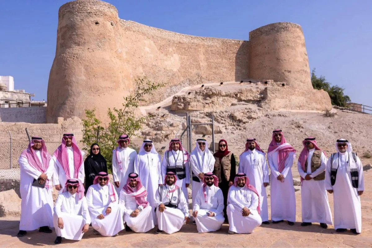 ماذا وجد ”المغلوث“ و”الحربش“ داخل أسوار قلعة تاروت وقصر دارين؟