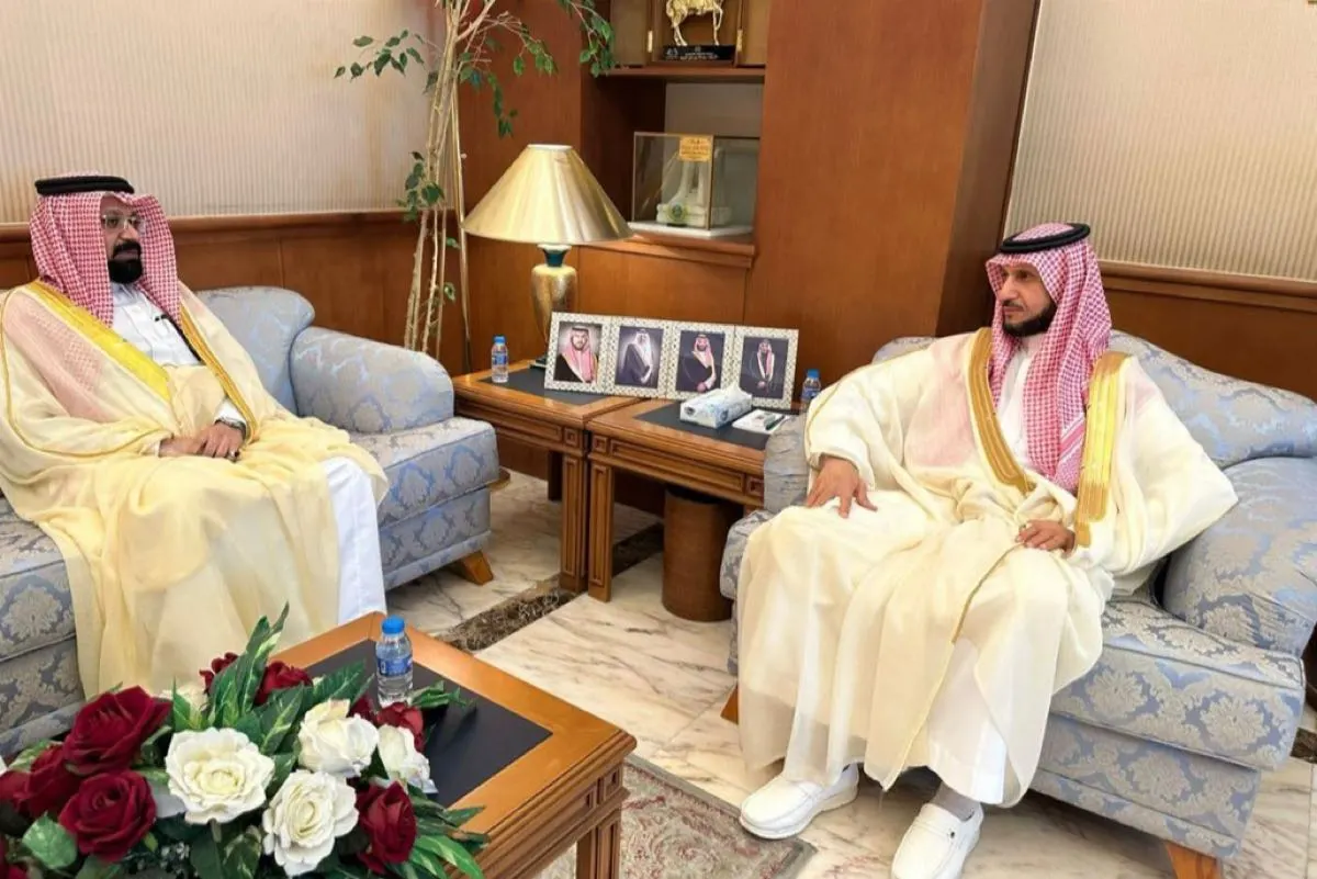 محافظ القطيف يستقبل مدير «البيئة» ويستعرض تقرير «مهرجان الروبيان»