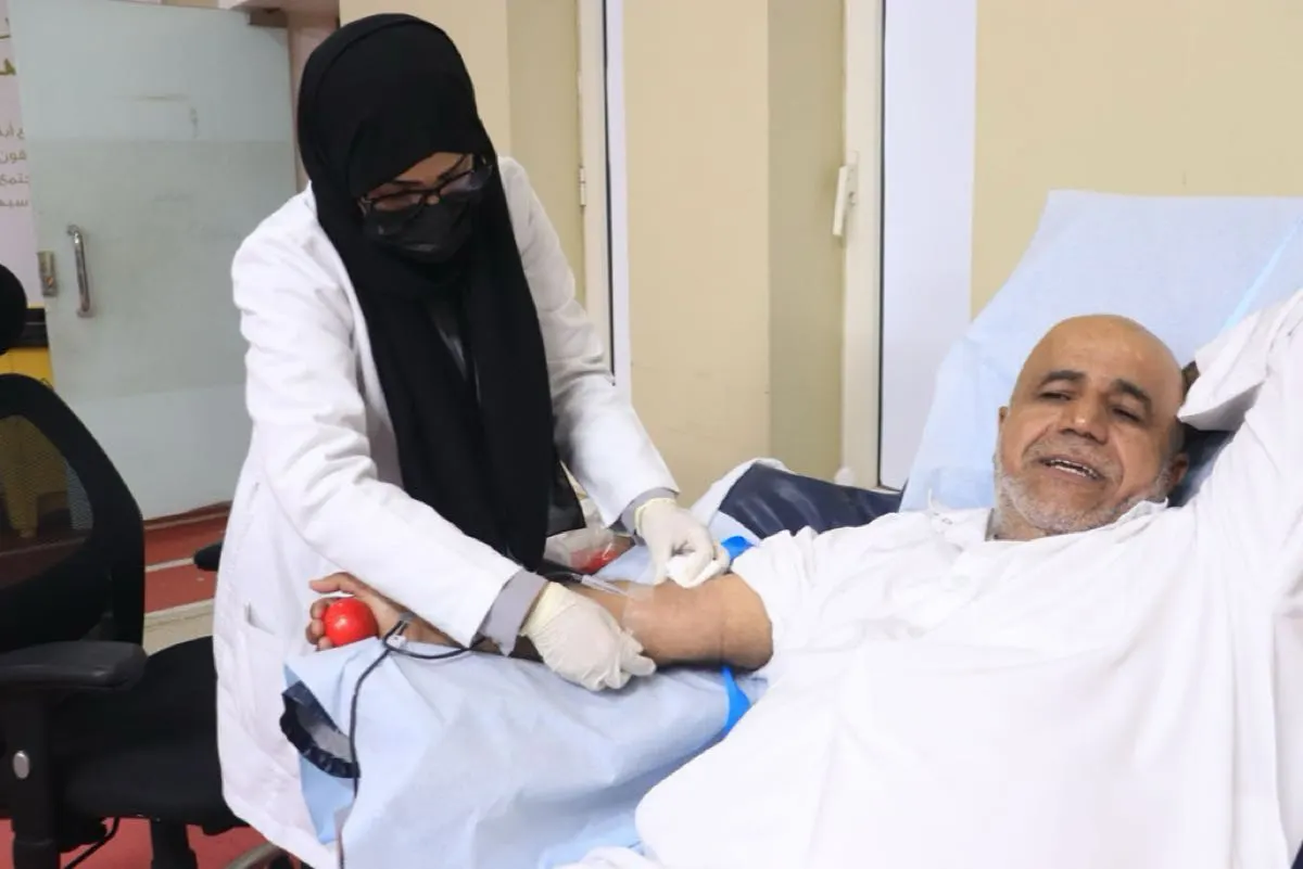 سيهات.. 85 متبرعاً يتقدمون لإنقاذ الحياة في الليلة الثانية للحملة