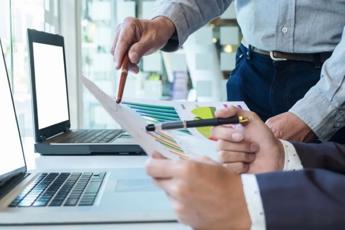 تصاريح دخول ورقابة صارمة وعقوبات.. تنظيم جديد لممرات الأنابيب