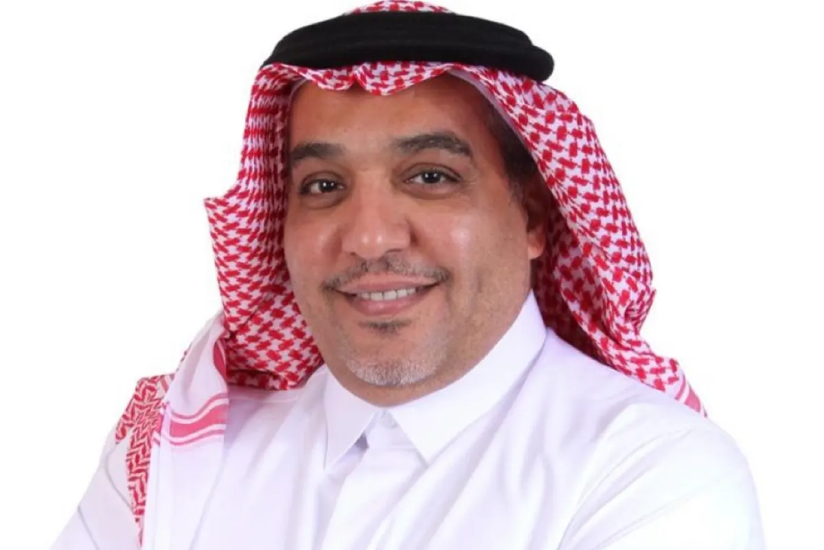 عودة الابن البار.. نائب الرئيس السابق يعود لقيادة ”جزيرة دارين“ في أزمته