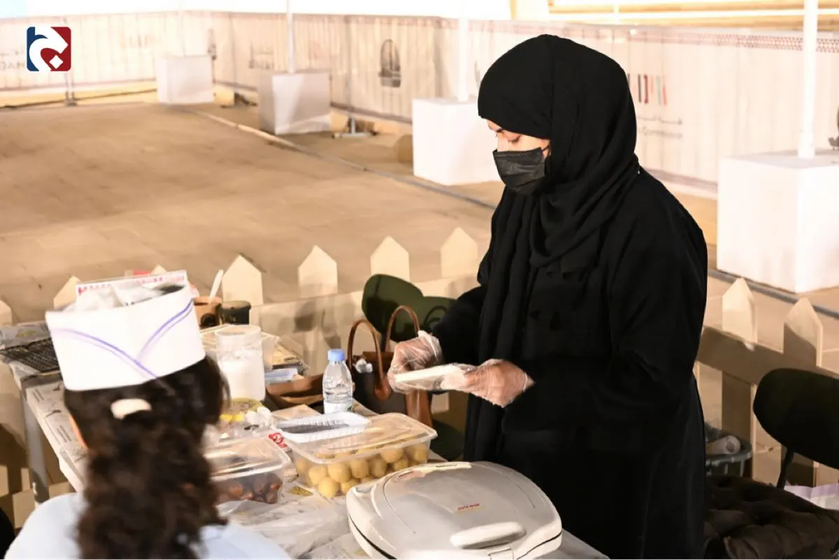 شاهد.. أطفال يصنعون المعمول بأنفسهم في مهرجان المأكولات الشعبية بالرامس