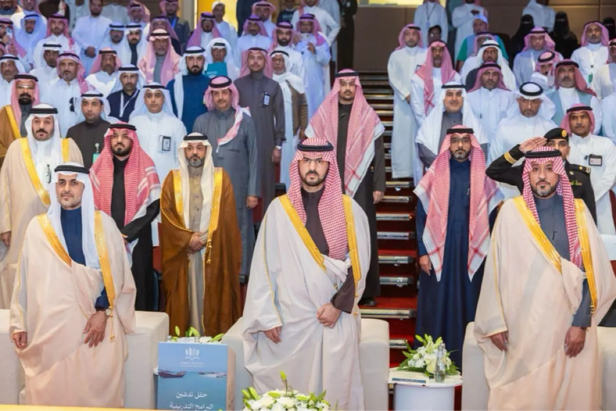 نائب أمير الشرقية يُطلق برامج تأهيل 400 مواطن لتنمية جزيرة دارين وتاروت