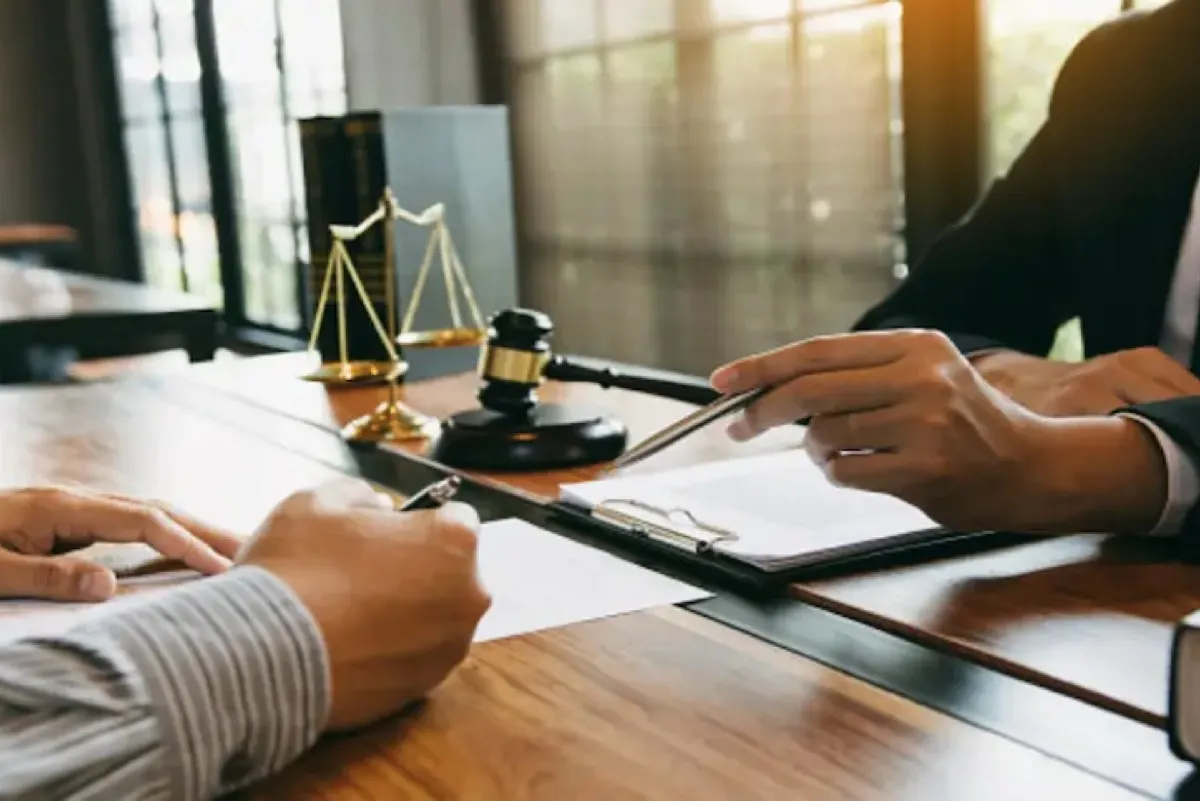 قانونية تحذر: إلغاء البطاقة الائتمانية لا يسقط «السند لأمر» وتوقيعه حكم نافذ