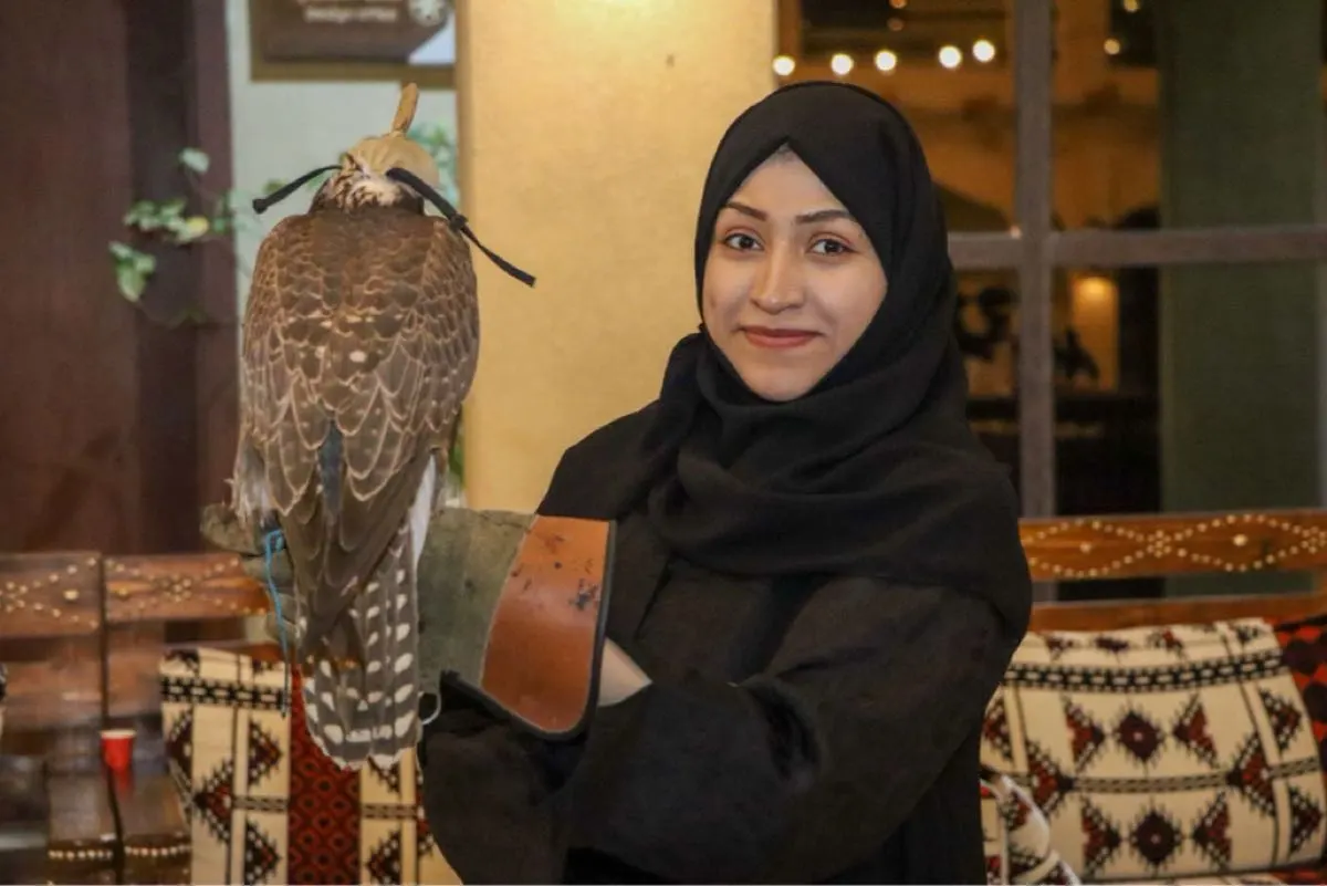 «الرامس» يوثق 299 عاماً من الأمجاد بعروض الخيالة والصقارة في العوامية