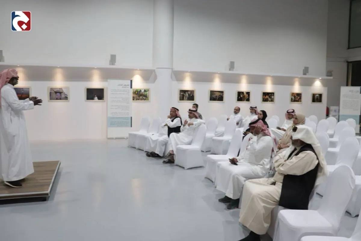 كيف غيرت المجالس الأدبية ملامح المشهد الثقافي في المنطقة الشرقية؟