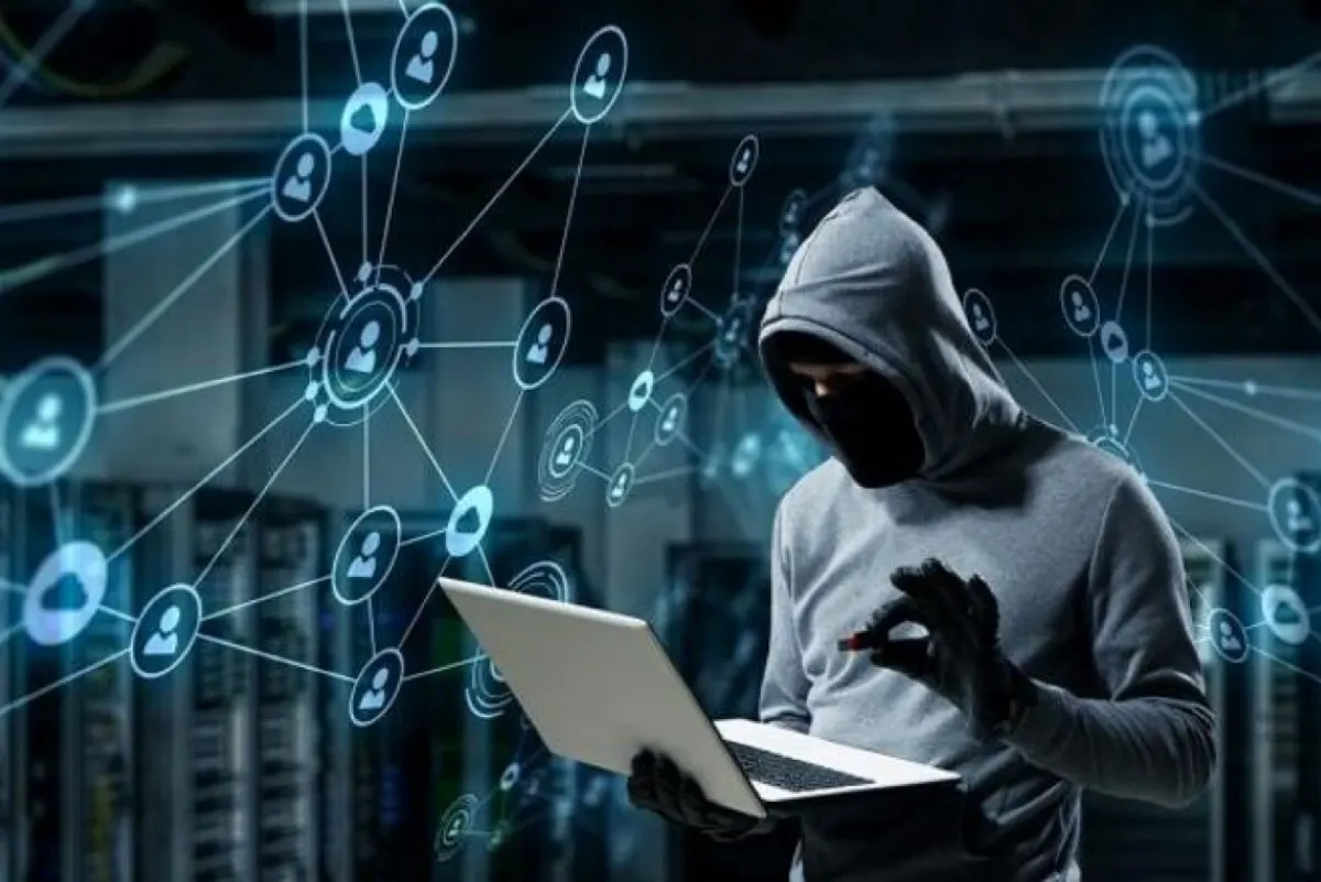 احذر الروابط الوهمية.. خطوة فحص واحدة تحمي بياناتك الشخصية