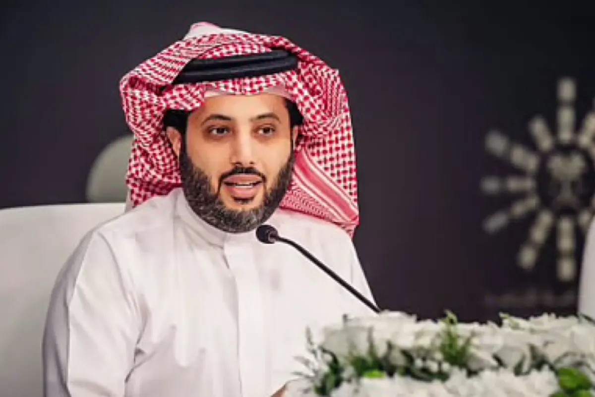 القطيف تدخل روزنامة الترفيه.. وتركي آل الشيخ يعلن «تقويم القطيف»