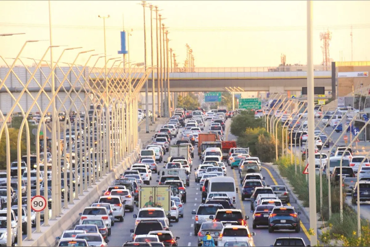 الرياض تطبق العمل المرن لخفض الازدحام المروري