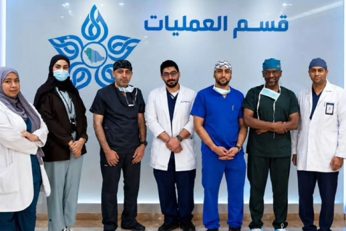 بحجم 6 سنتيمترات.. استئصال ورم نادر ينهي آلام مريضة في الدمام