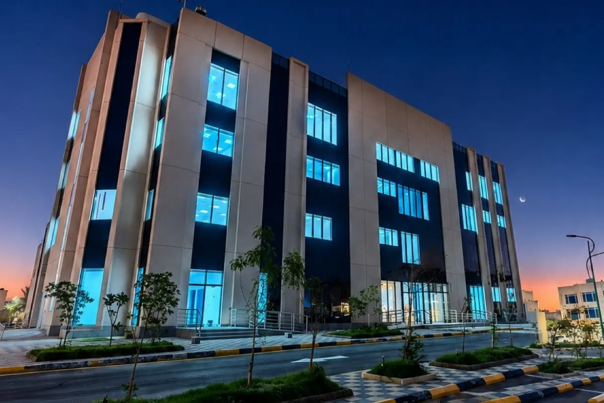 القطيف.. فحوصات مبكرة لـ 3 أورام سرطانية تستهدف الفئات من 21 لـ 75 عاماً