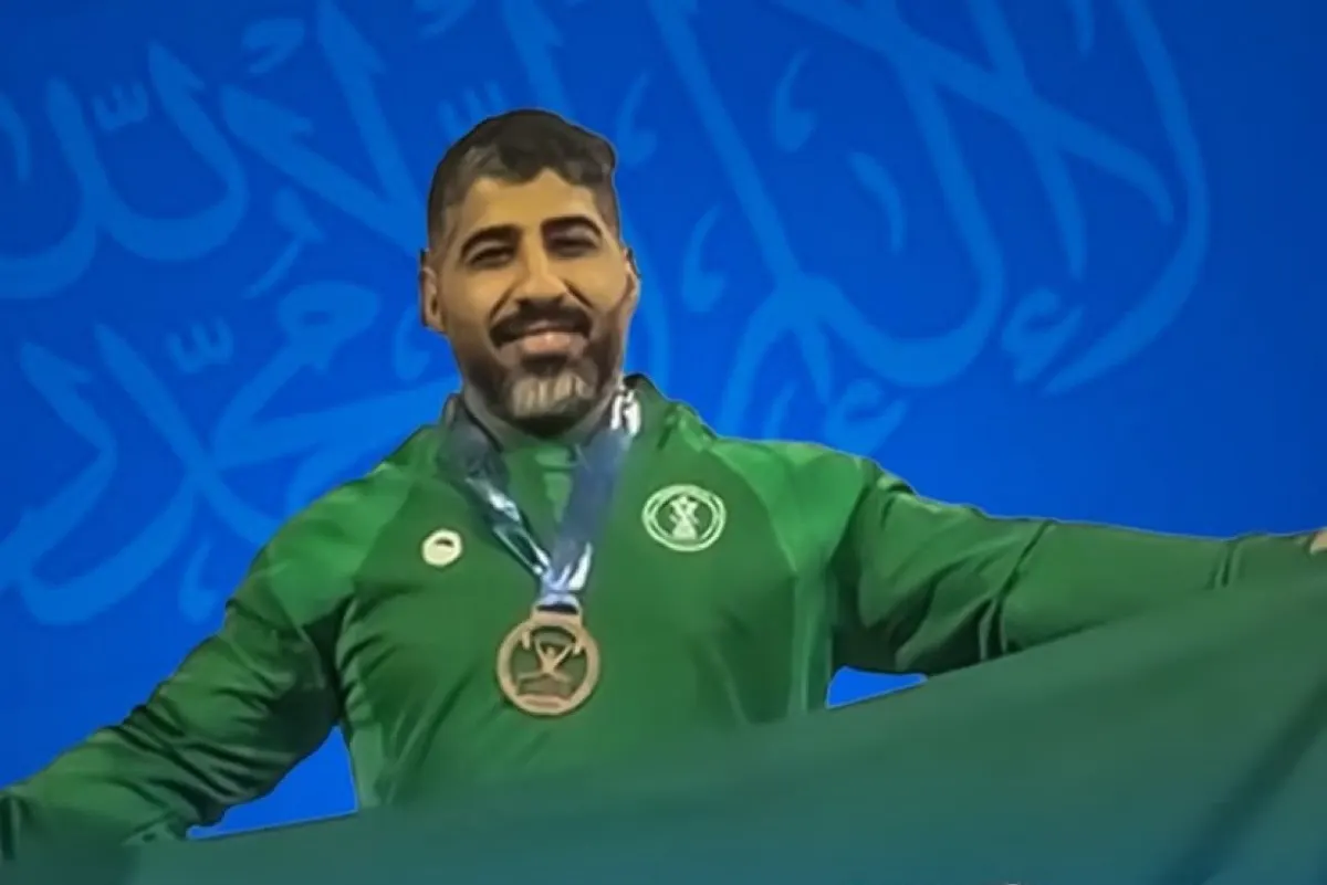 إنجاز سعودي في أثينا.. «حمقان» يحصد برونزية العالم لرفع الأثقال للأساتذة