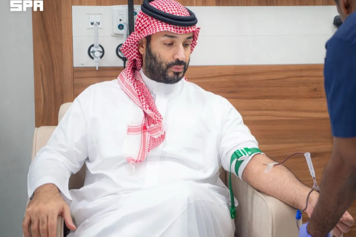 ولي العهد يتبرع بالدم ويطلق الحملة الوطنية السنوية للتبرع لعام 2026