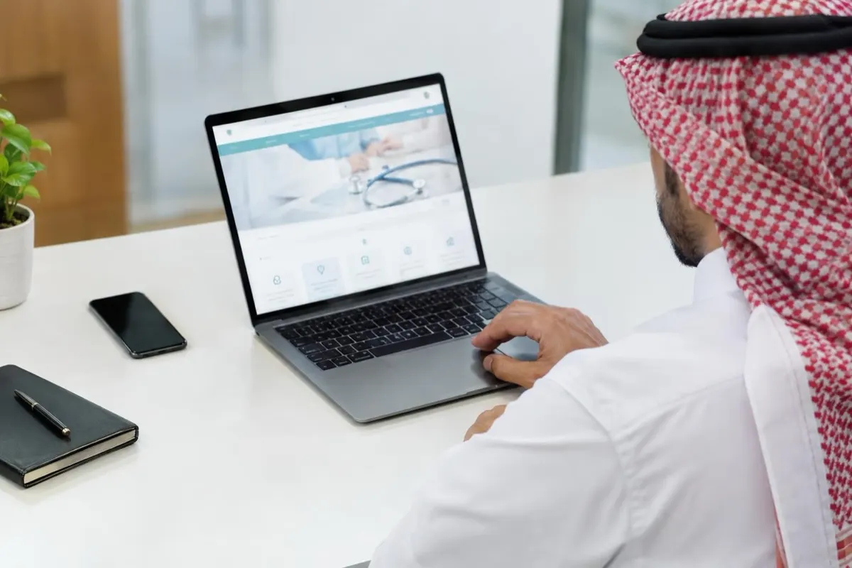 5 خطوات وشروط تتيح للمستفيد الانتقال بين الوثائق عبر «التأمين البديل»