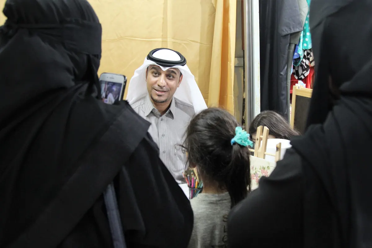 تفسيرات الجرافولوجي لرسوم الأطفال تُغرق الرويشد بأسئلة الأمهات