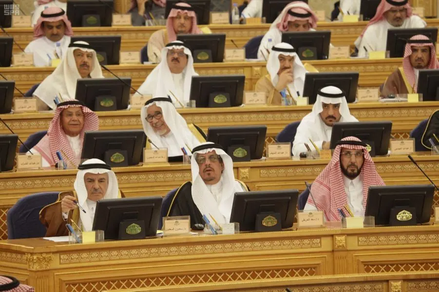 تشجيع الجهات على محاربة الرشوة.. ونظام لمكافحة السمنة مجلس الشورى لـ “نزاهة”: اكشفوا الفساد في المزايدات الحكومية
