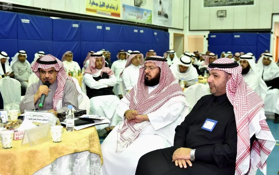 برعاية المديرس.. جلستان تناقشان الأثرين التربوي والتعليمي في القطيف
