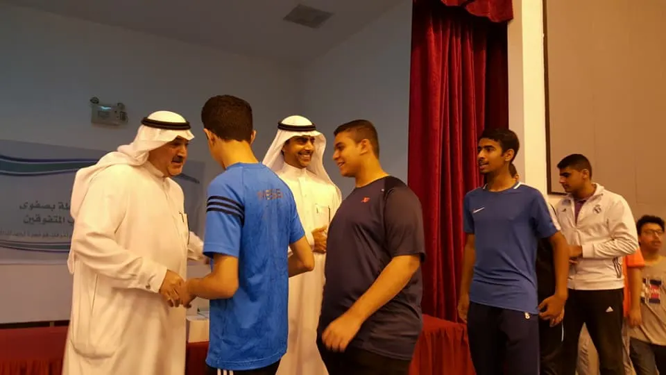 صفوى: متفوقو دار العلوم يزورون نادي الحي