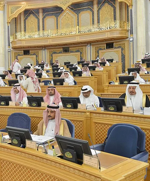 لجنة خاصة لدراسة مقترح تعديل وإضافة مواد جديدة لنظام حماية الطفل “الشورى” يوافق على مشروعي العمل التطوعي والرهن التجاري