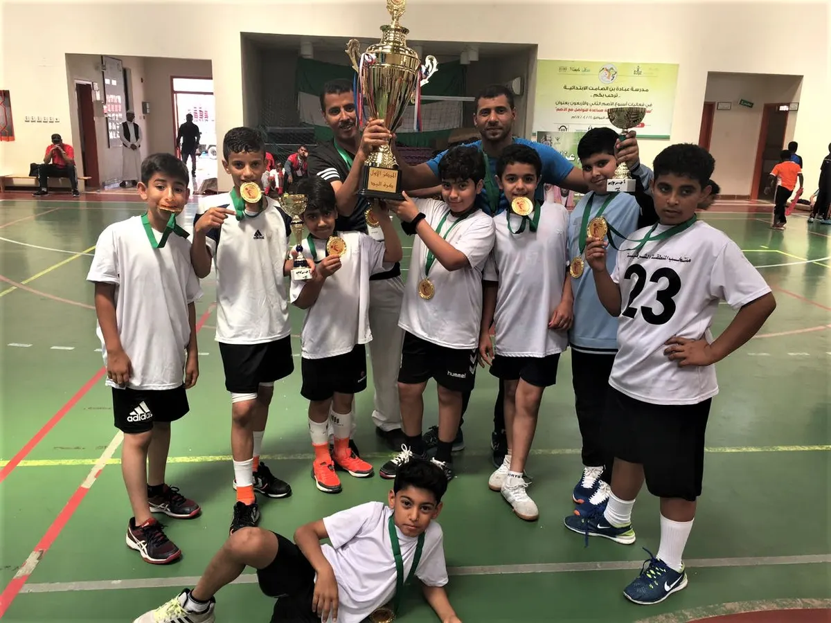 الطائف: طلاب القطيف يمنحون منتخب يد الشرقية كأس الرياضة المدرسية