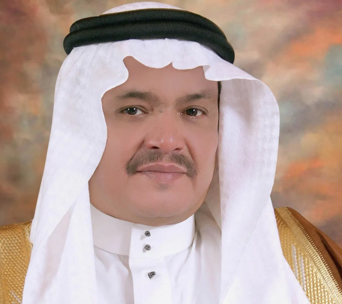 [عاجل] وزير الحج ينفي إيقاف طلبات حجاج الداخل