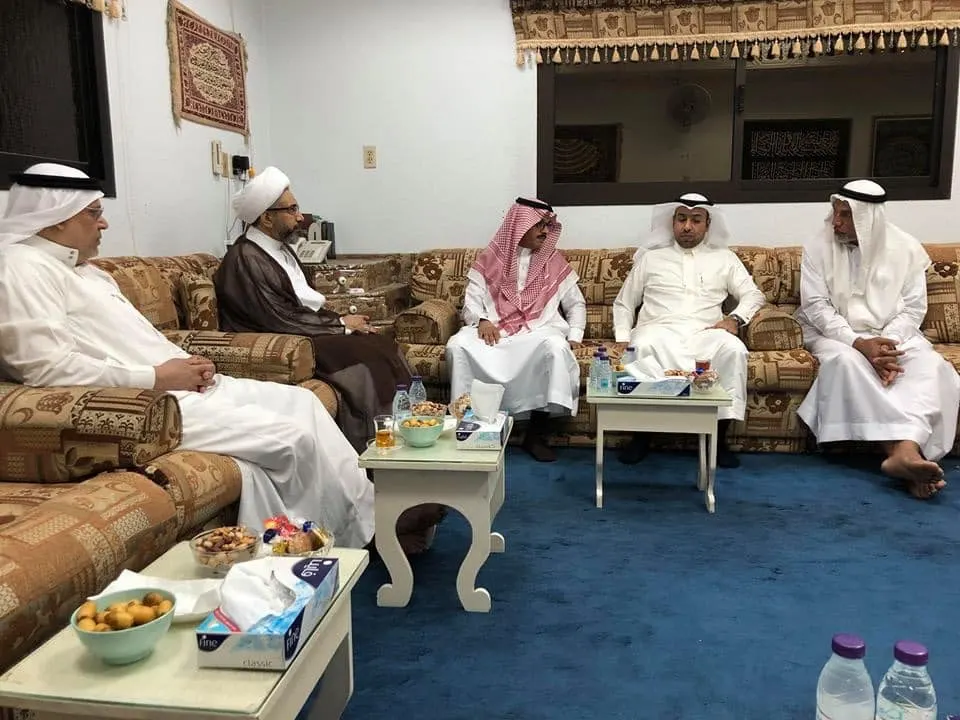 صفوى: رئيس البلدية يزور مجالس الاحياء