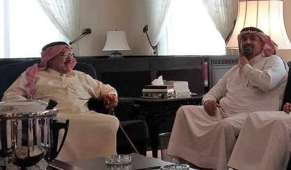 معجبو جاسم الصحيح “يتغدون شعراً” في بيت نصر الله