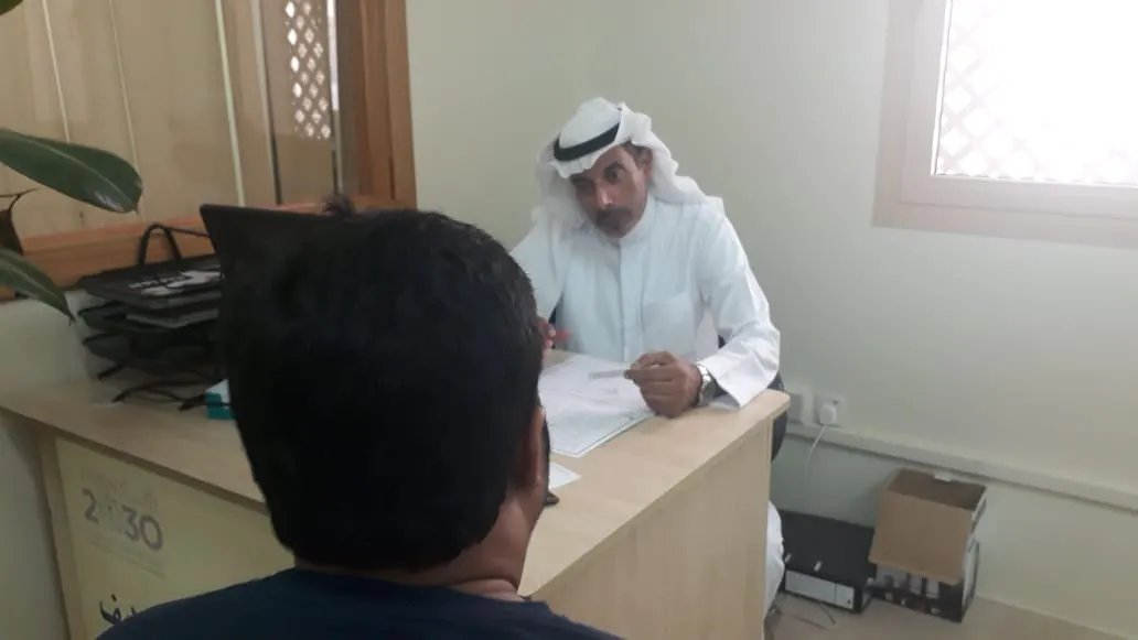 عمالة “باب الشمال” تغلق محلاتها وتهرب من مفتشي “العمل”