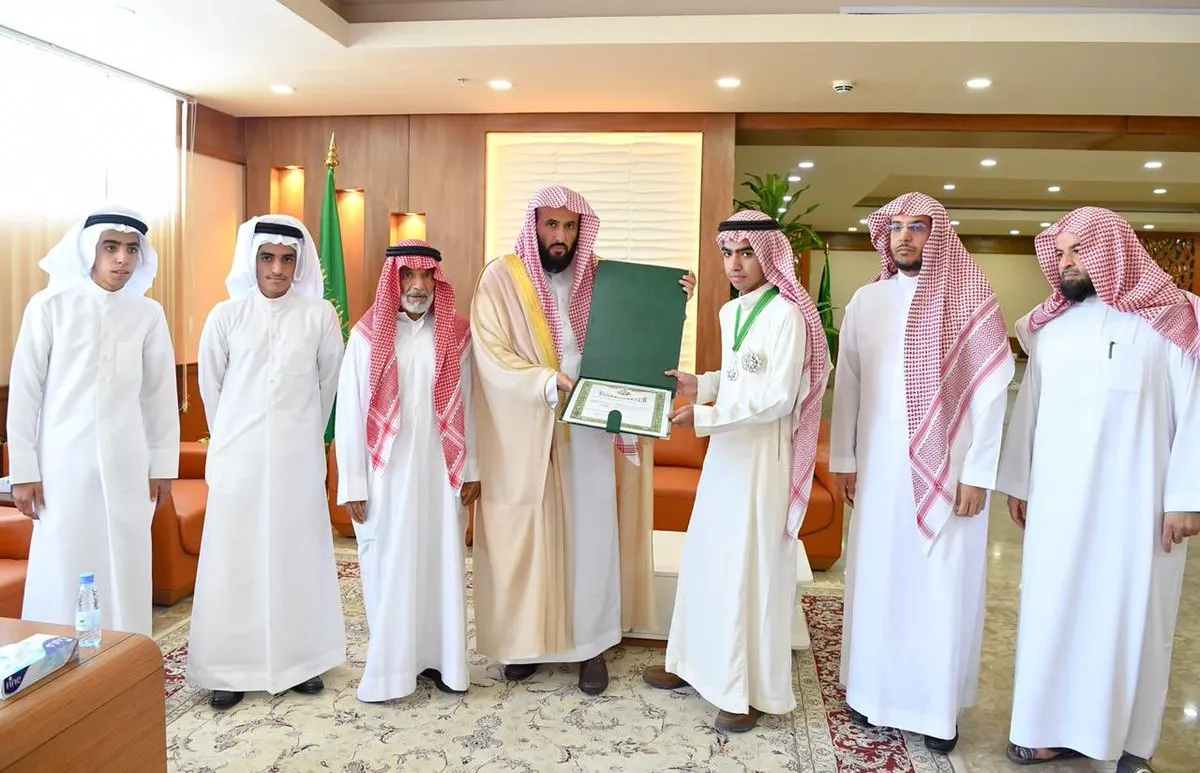 بأمر الملك: منح القاضي الجيراني وسام الملك عبدالعزيز من الدرجة الأولى