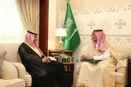 نائب أمير الشرقية يستقبل مدير فرع وزارة التجارة والاستثمار