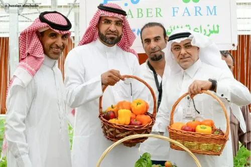 الزراعة الذكية تمنح ابن القطيف محمد آل جبر تكريم “الزراعة”