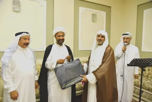 مسجد جعفر الطيار يكرم القائمين عليه