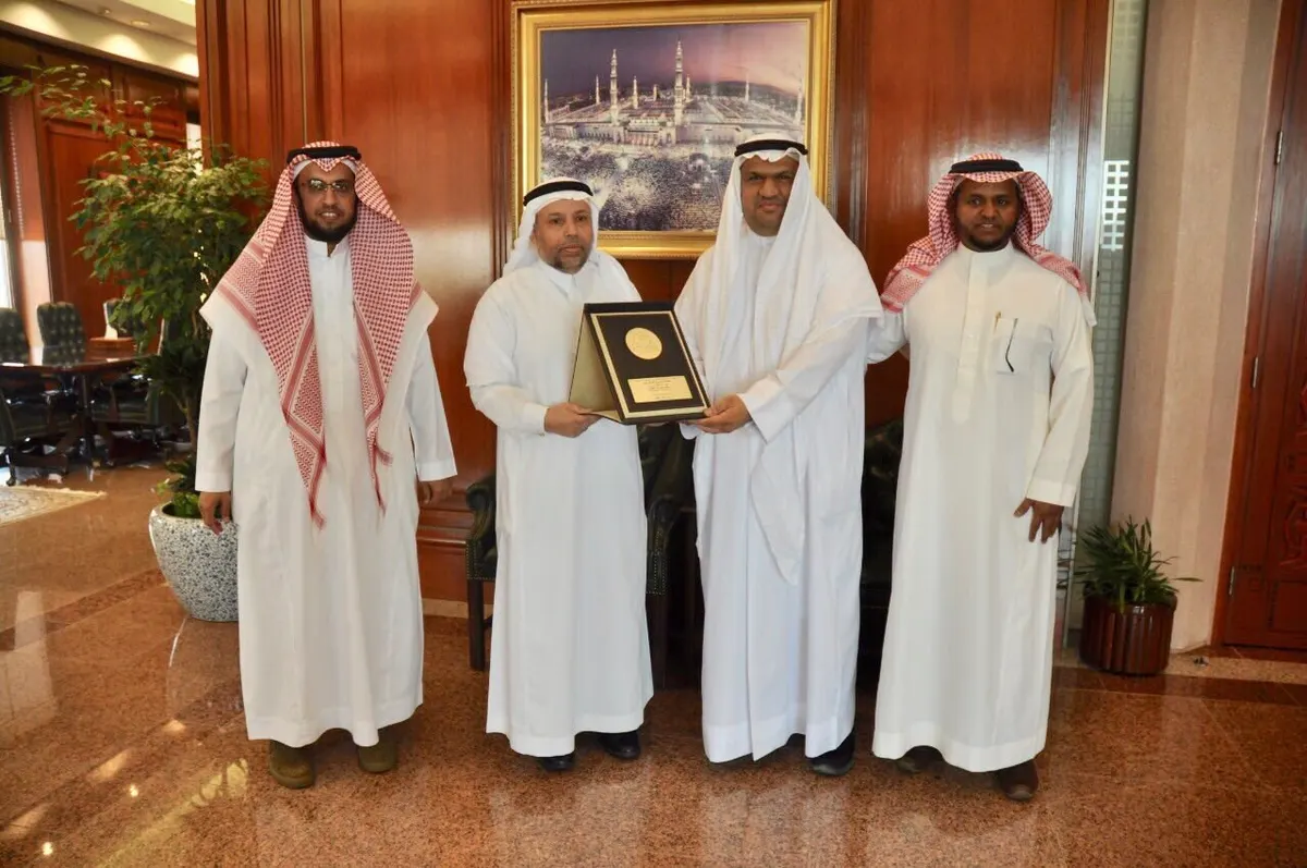 الشاعر ياسر آل غريب: لن أتوقف عن المسابقات إلا إذا أفلستُ شعرياً