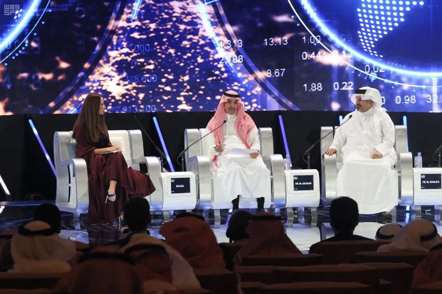 وزير المالية: العائدات غير النفطية للمملكة خلال الربع الثالث بلغت 211 مليار ريال