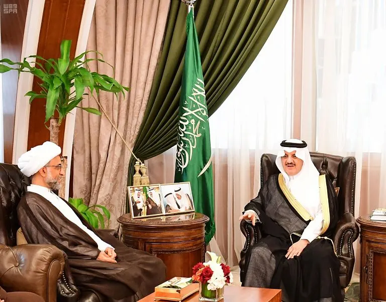 أمير الشرقية لوفد القطيف: رؤية القيادة توفير الخدمات والأمن في كل جزء من الوطن