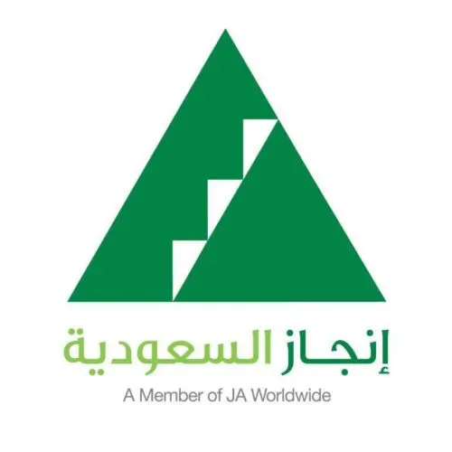تعليم القطيف يرشح مدارس إنجاز السعودية