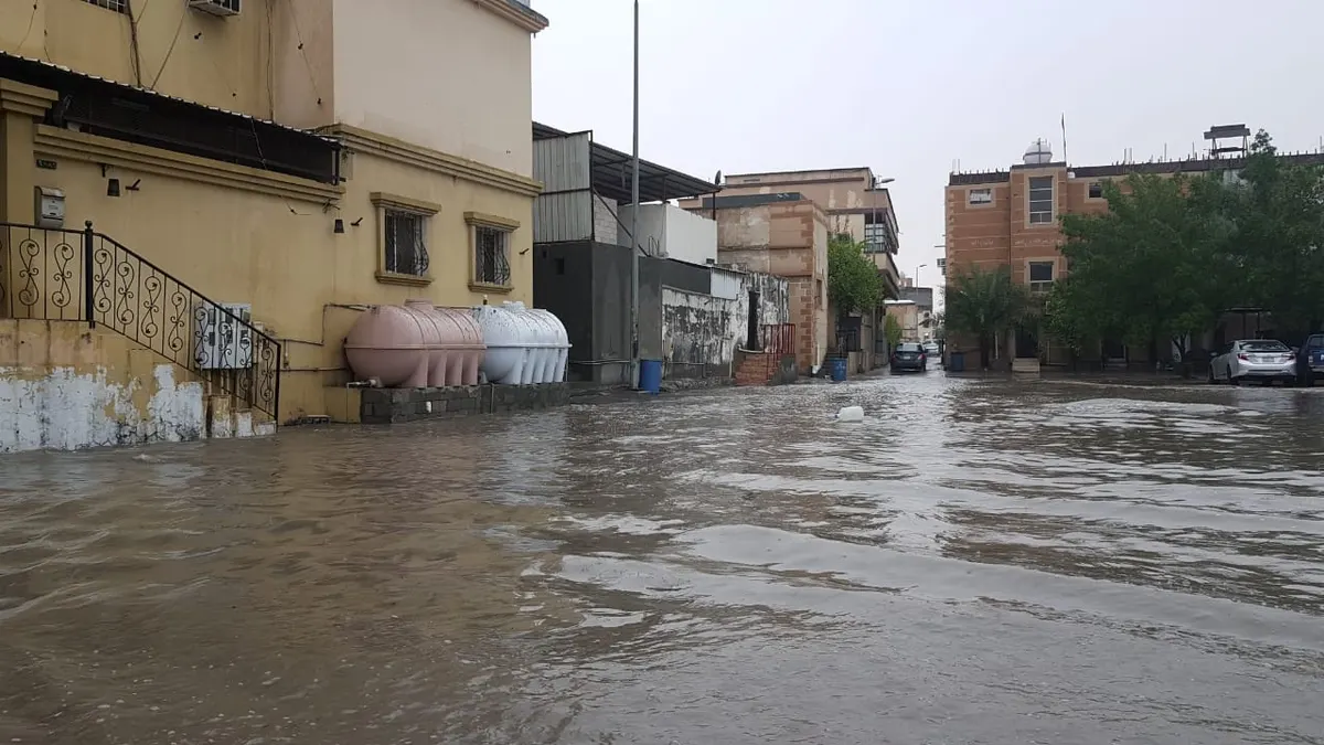 [الأمطار] تعليق الدراسة في 3 مدارس للبنات و10 للبنين