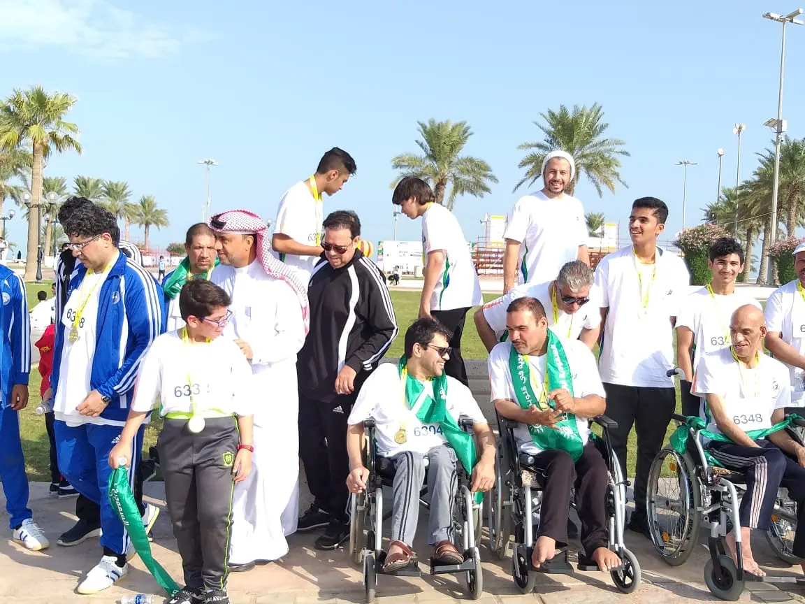 “طيور السلام” تساند ذوي الاحتياجات في سباق الجري الخيري
