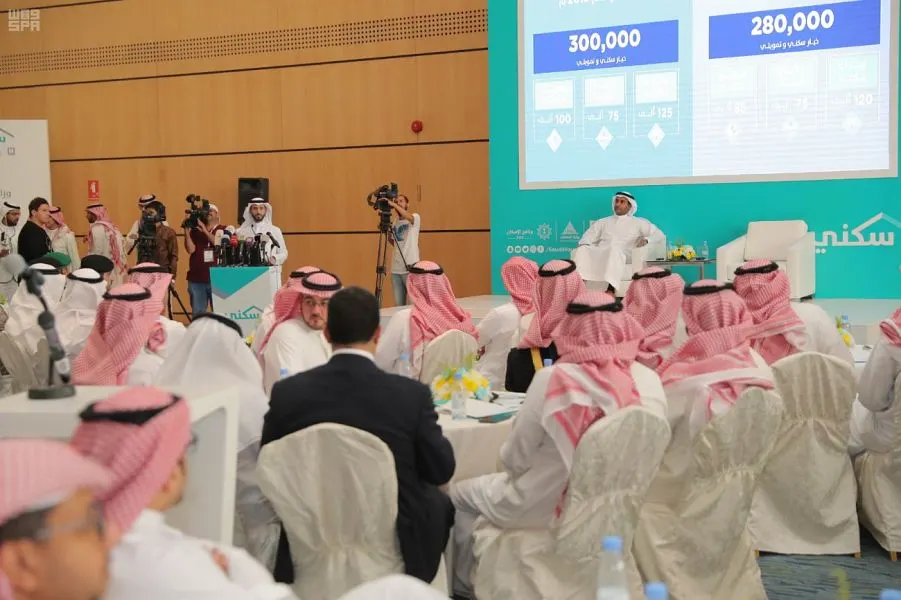 300 ألف خيار سكني وتمويلي جديد.. وقروض سكنية للعسكريين في الخدمة