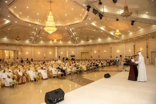 المهندس زكي: أبي جريءٌ في مطالباته.. وضعيف أمام قصة امرأة آذاها زوجها القطيف تردُّ الجميل وتكرّم السيد حسن العوامي في ليلة مشهودة